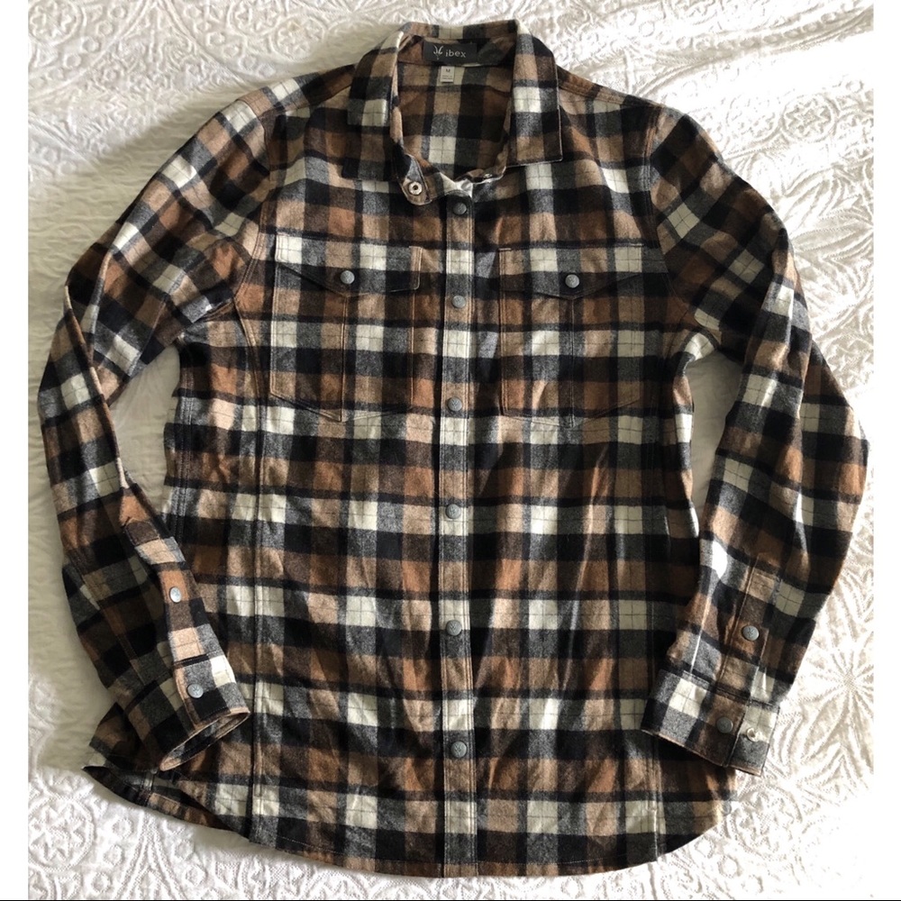Ibex Women’s Plaid Button Down Shirt NWOT